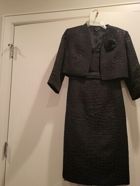 Tahari Black Textured Two-Piece Wedding Dress with Jacket